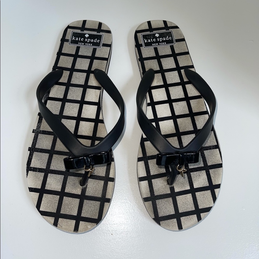Kate Spade Black Bow Flip Flops Size Large